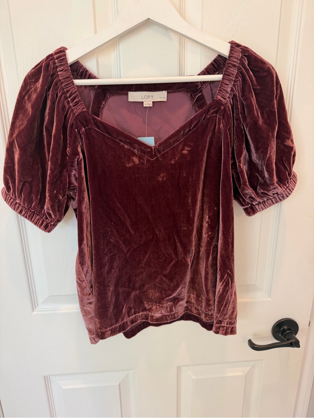 LOFT Purple Crushed Velvet Sweetheart Neck Puff Sleeve Top Blouse Petite SP NWT